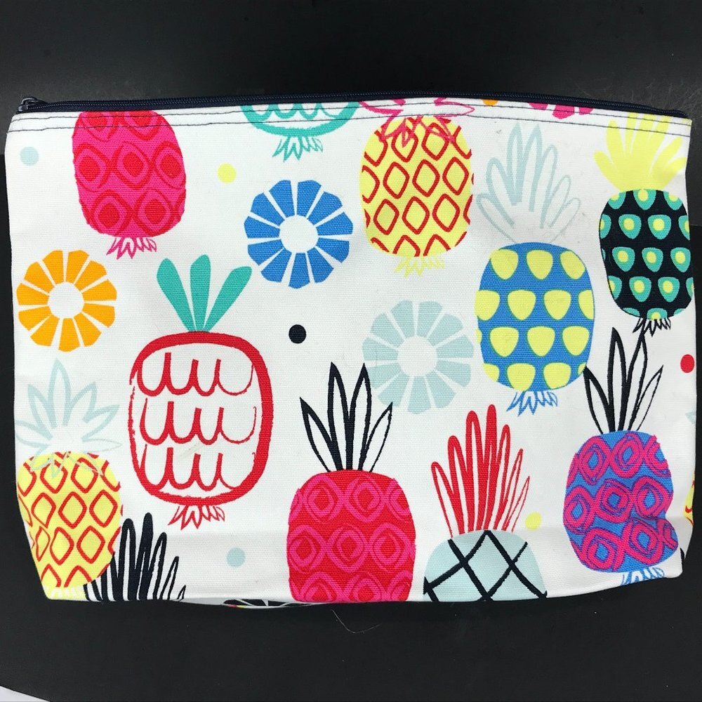 Thirty one small utility bag, 12 x 8, pineapple print